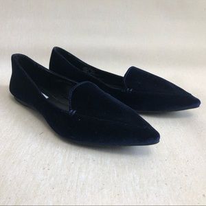 Steve Madden Navy Velvet Flats 9